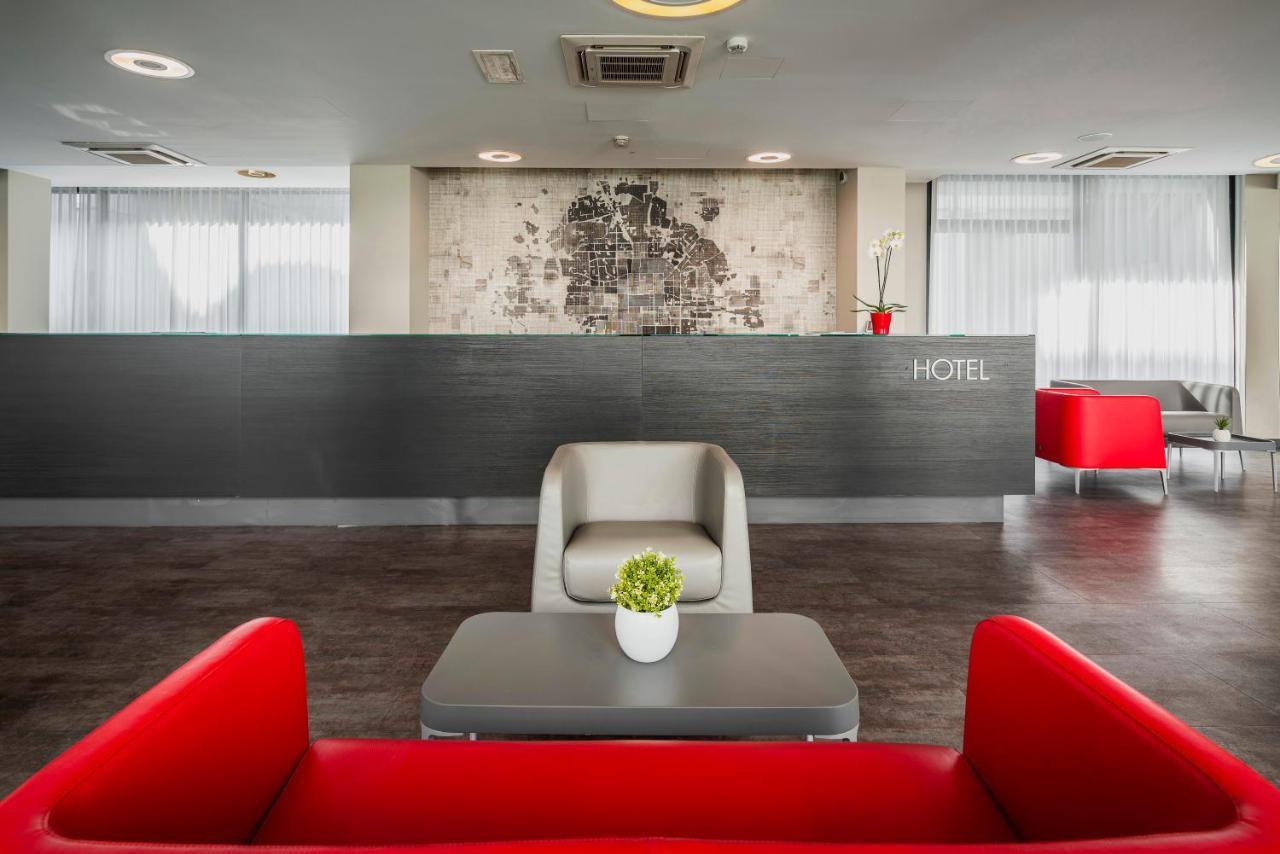 Fasthotel Linate Segrate Exteriör bild